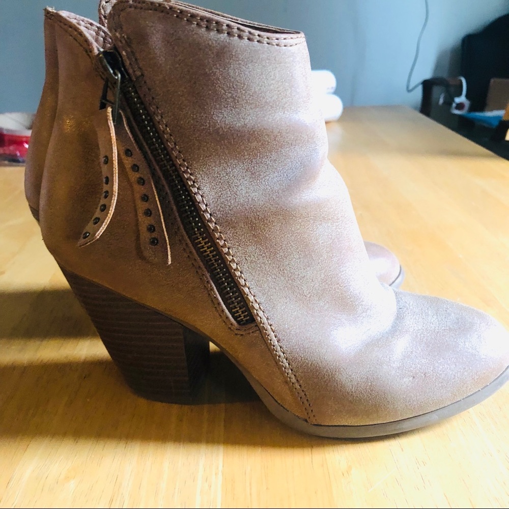 Staple Piece Brown Booties - Size 8